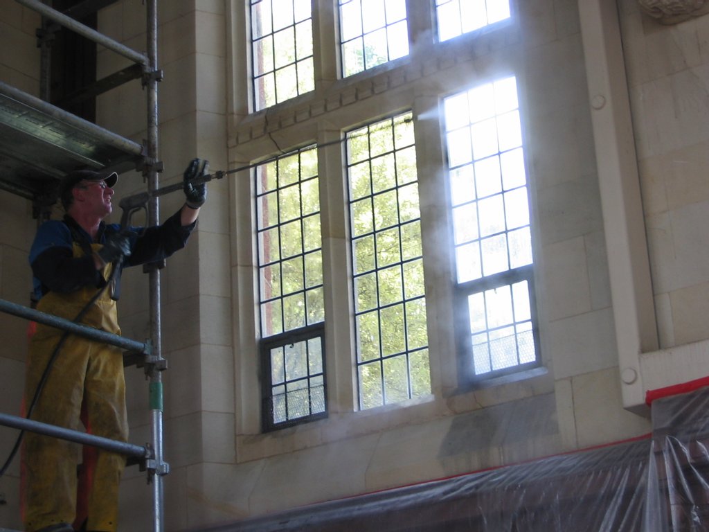 JetX the licensed operator of the VESS™ Restoration Cleaning System cleaned the inside of the dining hall oamaru stone walls in 2005-2006. This was a special job as we were working inside and had to contain and control the residual water.